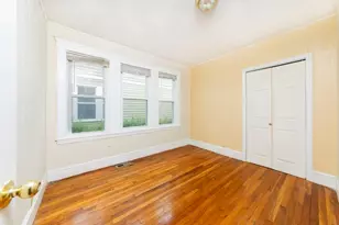 22 Priesing St, Boston, MA 02130 - Photo 4