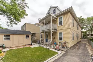 22 Priesing St, Boston, MA 02130 - Photo 12