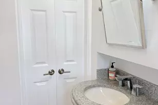 600 Shirley St, Winthrop, MA 02152 - Photo 10