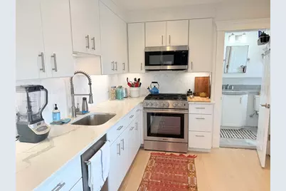 600 Shirley St #7, Winthrop, MA 02152 - Photo 8