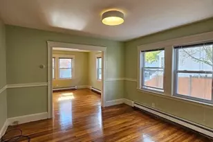 18 Banks St, Belmont, MA 02478 - Photo 4