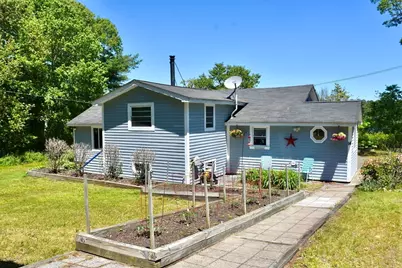 14 Spectacle Pond Ter, Wareham, MA 02571 - Photo 4