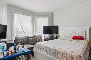 25 Wheatland Ave, Boston, MA 02124 - Photo 16