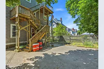 25 Wheatland Ave, Boston, MA 02124 - Photo 6