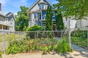 25 Wheatland Ave, Boston, MA 02124 - Photo 2