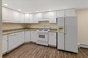 387 Main St, Salem, NH 03079 - Photo 2