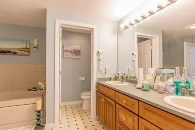 26 Caspian Way #26, Leominster, MA 01453 - Photo 16