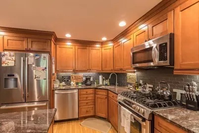 26 Caspian Way #26, Leominster, MA 01453 - Photo 2