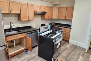 22 Centennial Pl, Framingham, MA 01701 - Photo 10