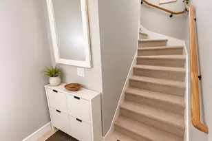 576 Lagrange St, Boston, MA 02132 - Photo 18