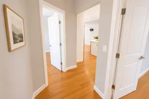 576 Lagrange St, Boston, MA 02132 - Photo 8