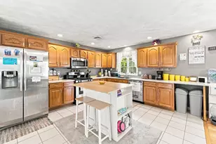 793 Montgomery, Fall River, MA 02720 - Photo 12
