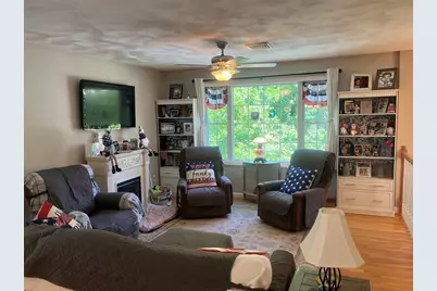 793 Montgomery, Fall River, MA 02720 - Photo 4