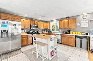 793 Montgomery, Fall River, MA 02720 - Photo 12