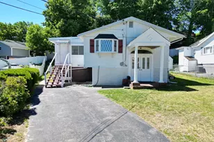 5 Dietz Ct, Boston, MA 02136 - Photo 2