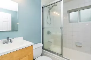 9 Auburn St, Boston, MA 02129 - Photo 8