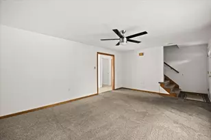 9 Village Way, Norton, MA 02766 - Photo 6