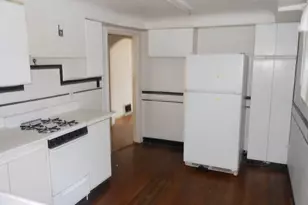 117 Auburn St, Medford, MA 02155 - Photo 4