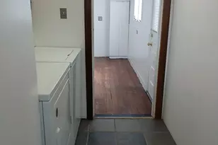 117 Auburn St, Medford, MA 02155 - Photo 12