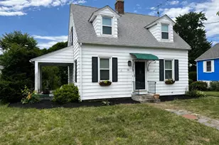 26 Grandview St, Springfield, MA 01118 - Photo 2