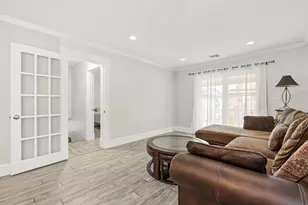 72 Windsor Rd, Medford, MA 02155 - Photo 18