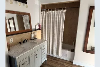 245 Clifford St, New Bedford, MA 02745 - Photo 12