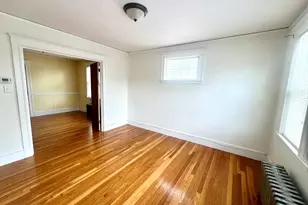 7 Summer St, Boston, MA 02132 - Photo 14