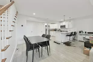 467 E 8th, Boston, MA 02127 - Photo 12