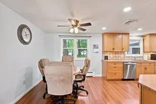 4 Surrey Ln, Peabody, MA 01960 - Photo 4