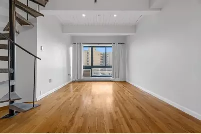12 Stoneholm Street #PH-616, Boston, MA 02115 - Photo 2