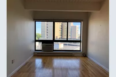 12 Stoneholm Street #616, Boston, MA 02115 - Photo 2