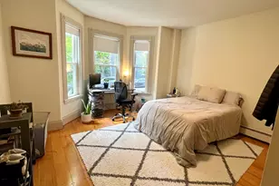 682 E 6th St, Boston, MA 02127 - Photo 1