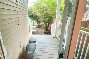 682 E 6th St, Boston, MA 02127 - Photo 10