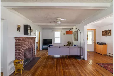 586 Nantasket Ave, Hull, MA 02045 - Photo 10