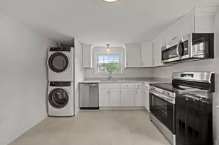 20 Bryant St, Woburn, MA 01801 - Photo 10