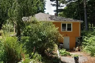 154 Lingan St, Halifax, MA 02338 - Photo 2