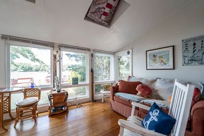 1519 Morton Ave, New Bedford, MA 02745 - Photo 10