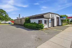 789 Page Blvd, Springfield, MA 01104 - Photo 1