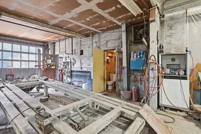 789 Page Blvd, Springfield, MA 01104 - Photo 12