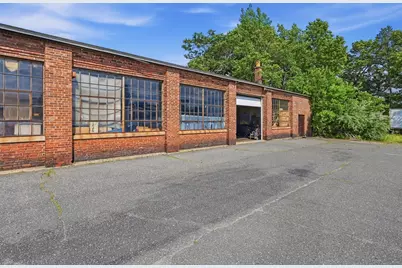 797 Page Blvd, Springfield, MA 01104 - Photo 4