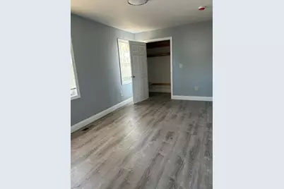 35-37 Pine St Court, Springfield, MA 01105 - Photo 6