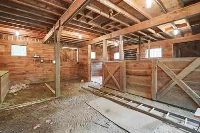 95 Packardville Rd, Pelham, MA 01002 - Photo 24