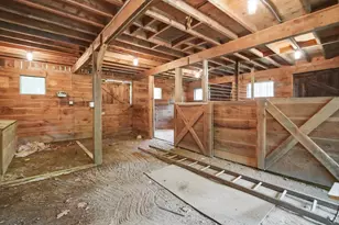 95 Packardville Rd, Pelham, MA 01002 - Photo 24