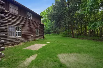 95 Packardville Rd, Pelham, MA 01002 - Photo 4