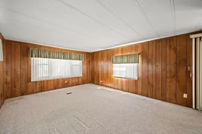 33 Thayer, Taunton, MA 02780 - Photo 8