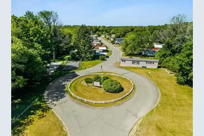 33 Thayer, Taunton, MA 02780 - Photo 4