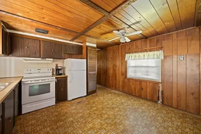33 Thayer, Taunton, MA 02780 - Photo 10