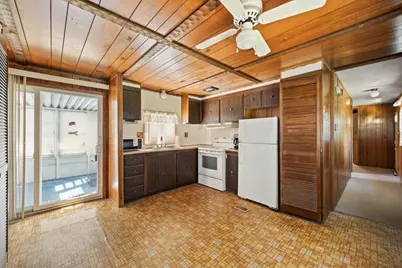 33 Thayer, Taunton, MA 02780 - Photo 12