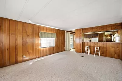 33 Thayer, Taunton, MA 02780 - Photo 6