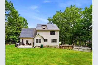 17 Homestead St, Palmer, MA 01069 - Photo 2